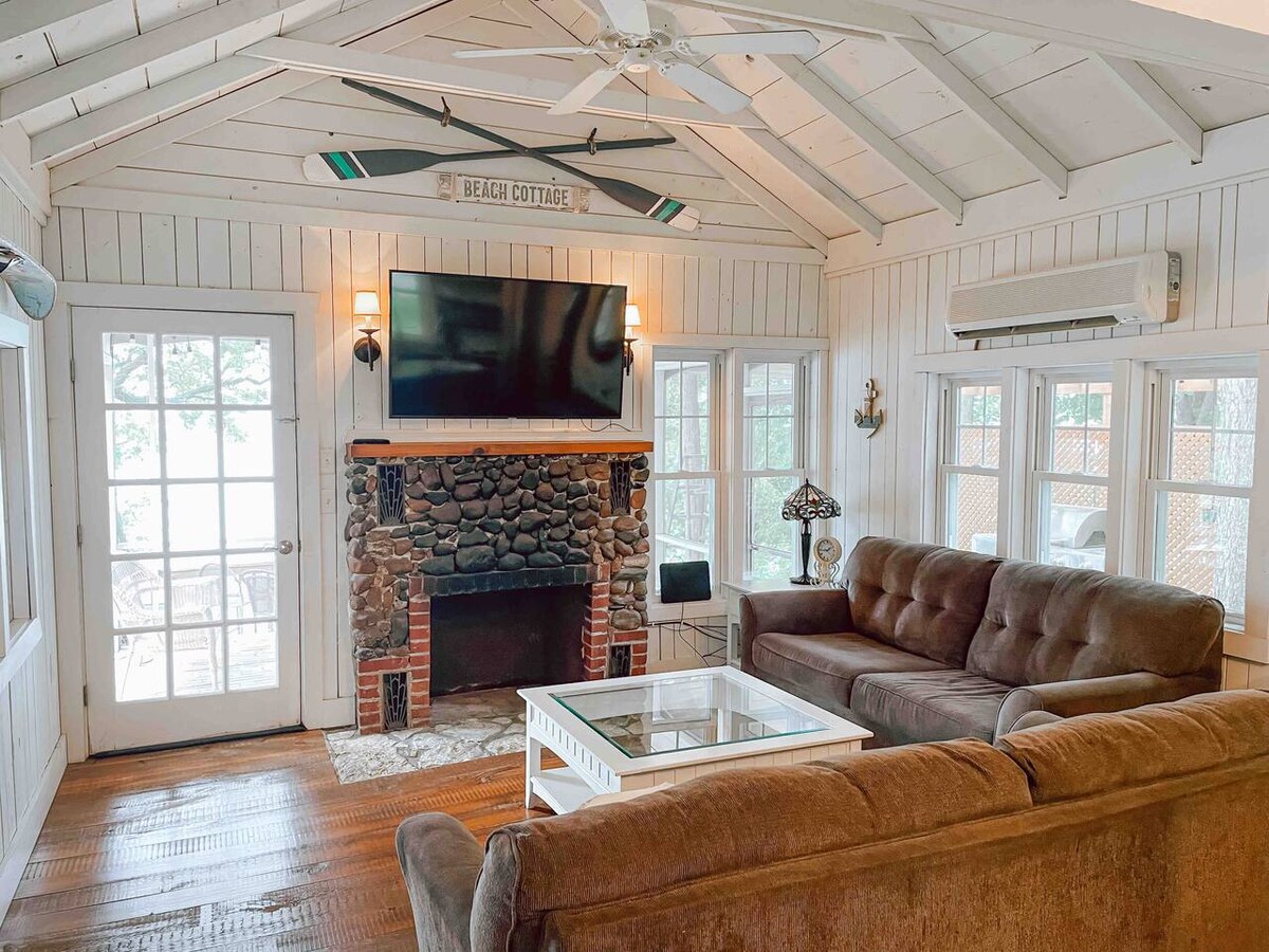 cottage-on-clearwater-pontoonjet-ski-rental/