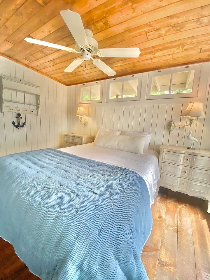 cottage-on-clearwater-pontoonjet-ski-rental/