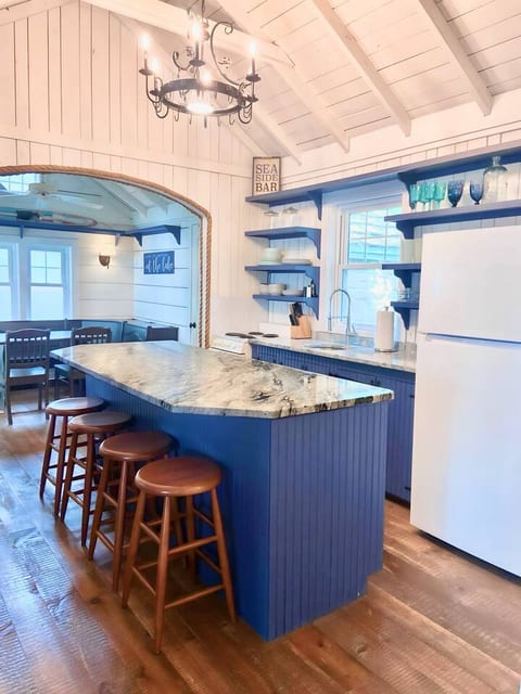 Cottage on Clearwater - Pontoon/Jet Ski Rental image 4