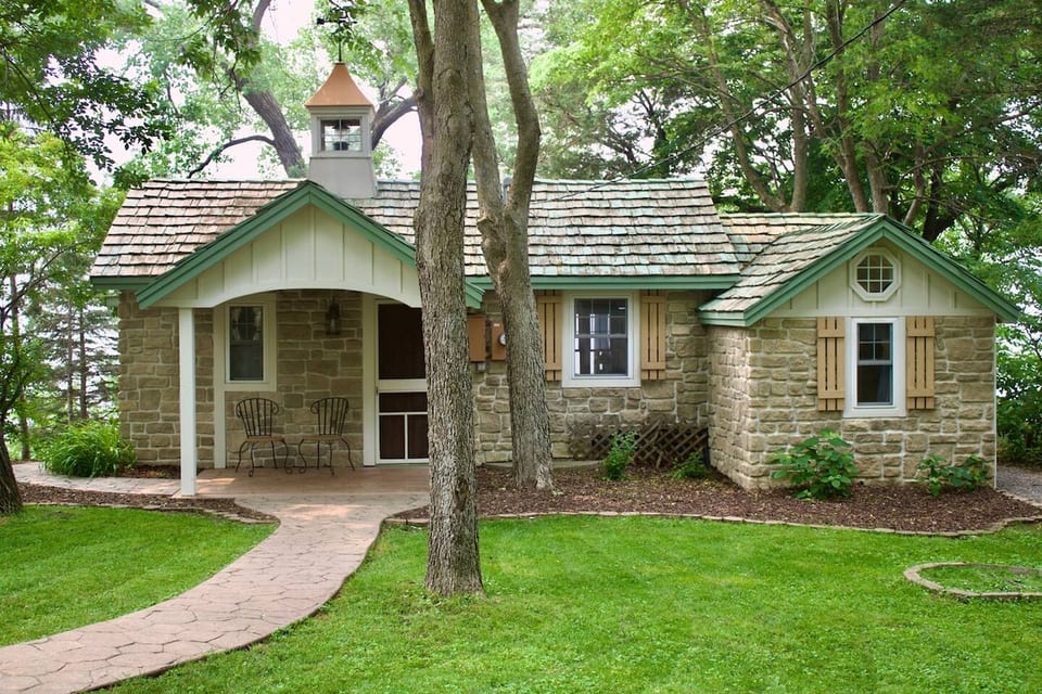 Cottage on Clearwater - Pontoon/Jet Ski Rental image 1