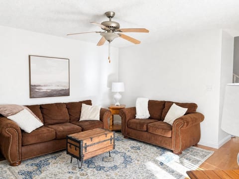 Comfortable common area perfect for relaxing.