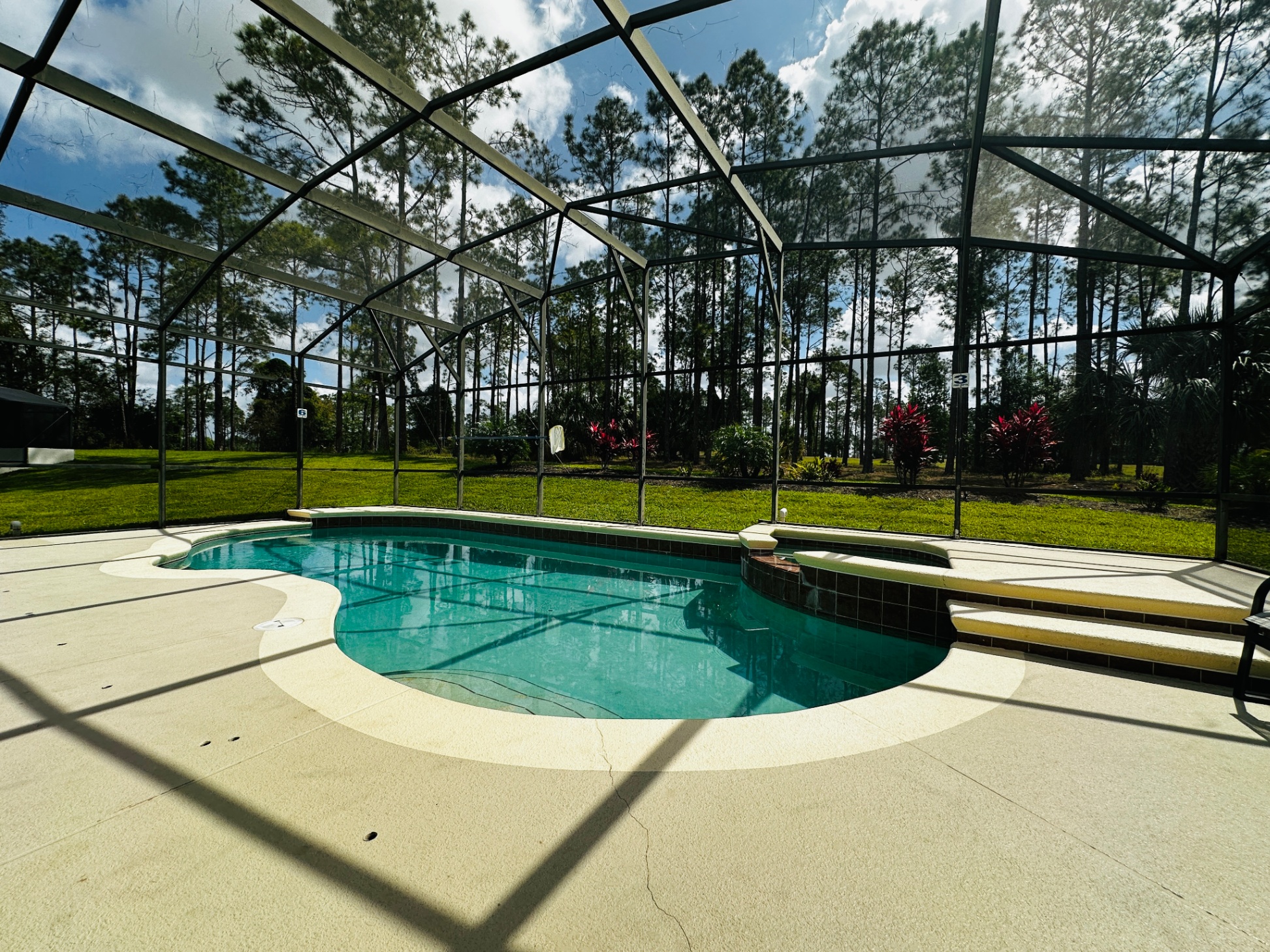 lmn-534-private-pool-spa-golf-course-views/