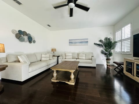 LMN 534: Private Pool/Spa, Golf Course Views