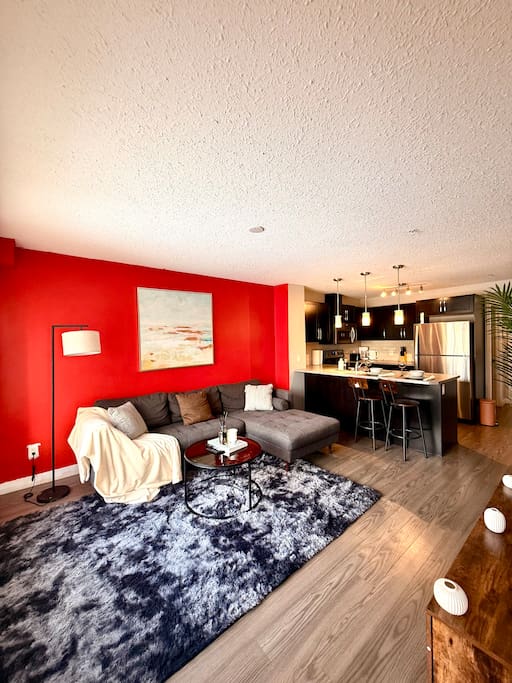 The Orange High Condo  | Ac |Clearview Area