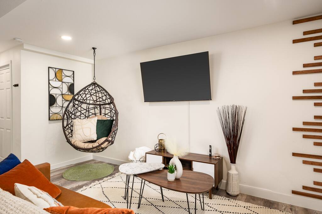 denver-emerald-cozy-unit-near-lohi-and-rino/