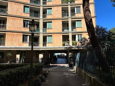Corvetto Court Center - Genovainrelax image 4