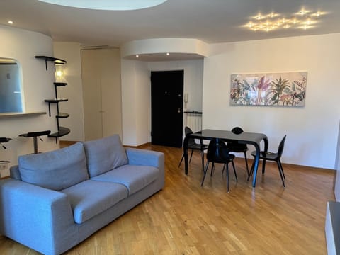 Corvetto Court Center - Genovainrelax image 1