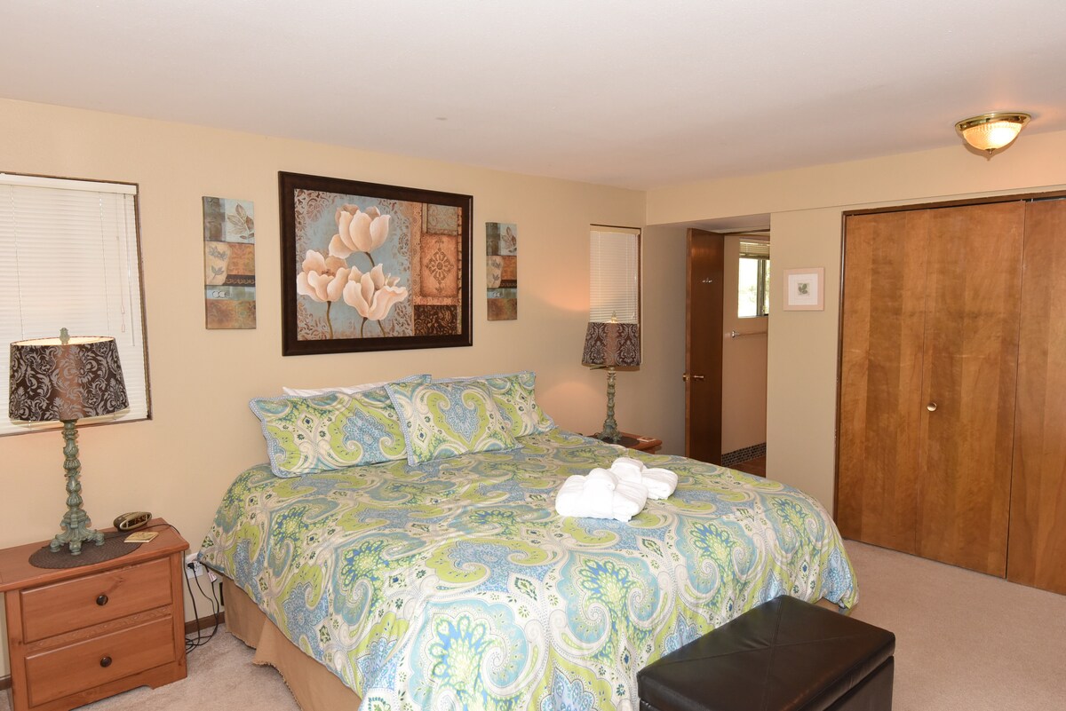 sunriver-resort-home-ac-sharc-golf-view-pool-tbl/