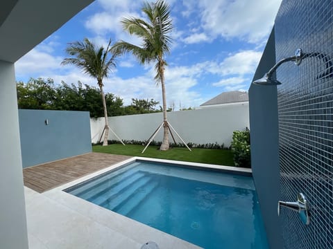 Outdoor Shower, adjacent to pool.