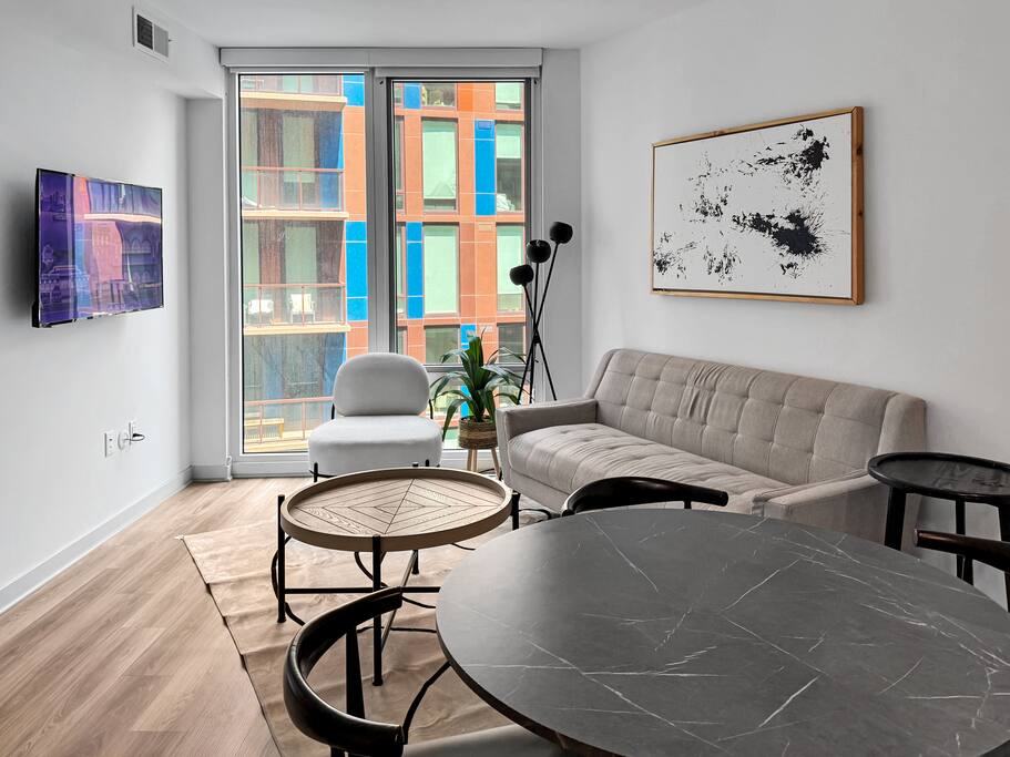 Living Room | Dining Area