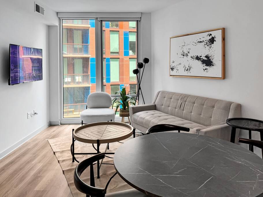 Living Room | Dining Area