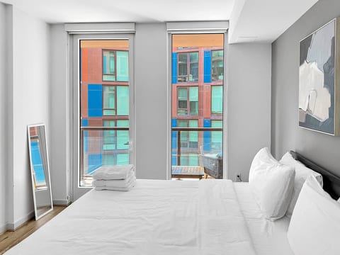 Gray-Toned Modern 2BR| Navy Yard| Patio + Amenties