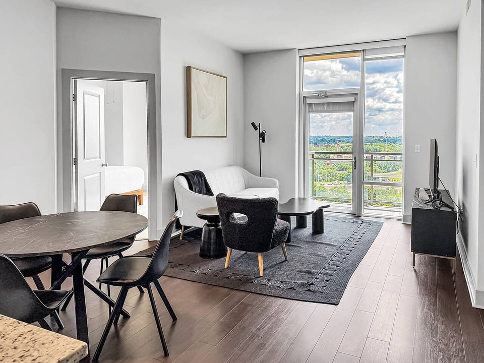 The Stay 1 - Tysons Corner - McLean