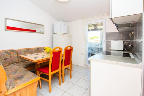 Apartment Milatovic - Unit 377844-13