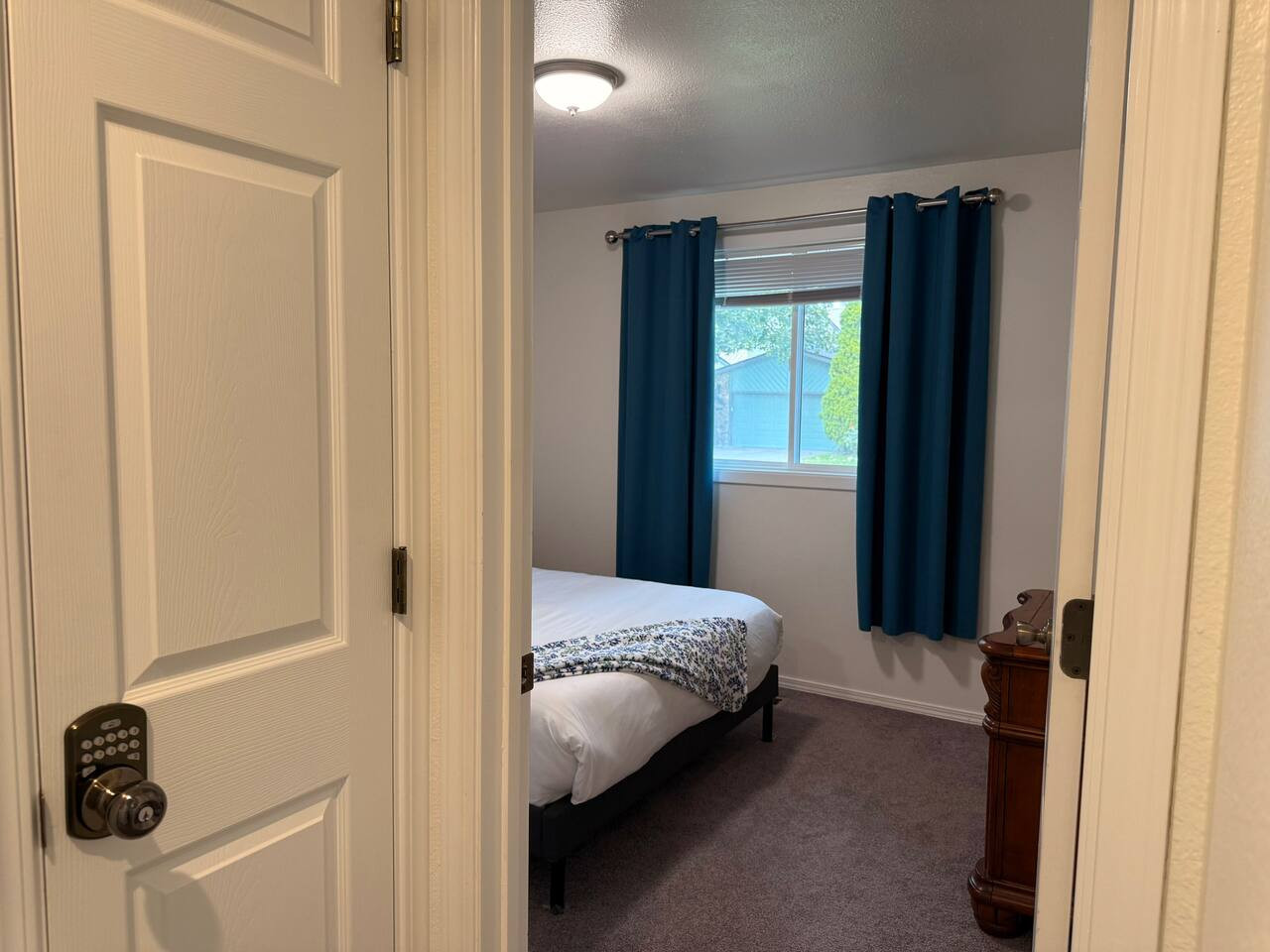 helm's-haven-a-cozy-traveler's-retreat-in-boise/