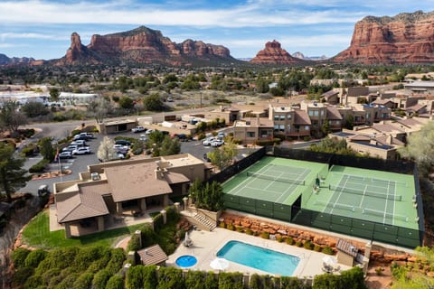 What are you waiting for? You have access to tennis, pickleball, pool, hot tub and golf!