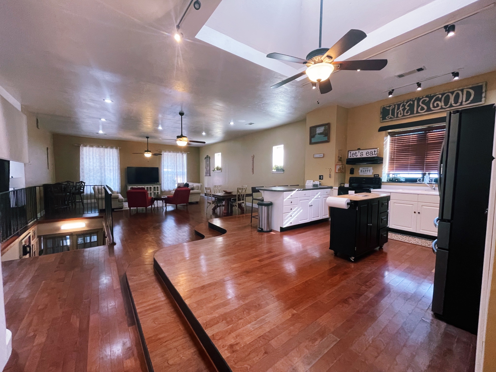 The Landing at Main Street Suites
