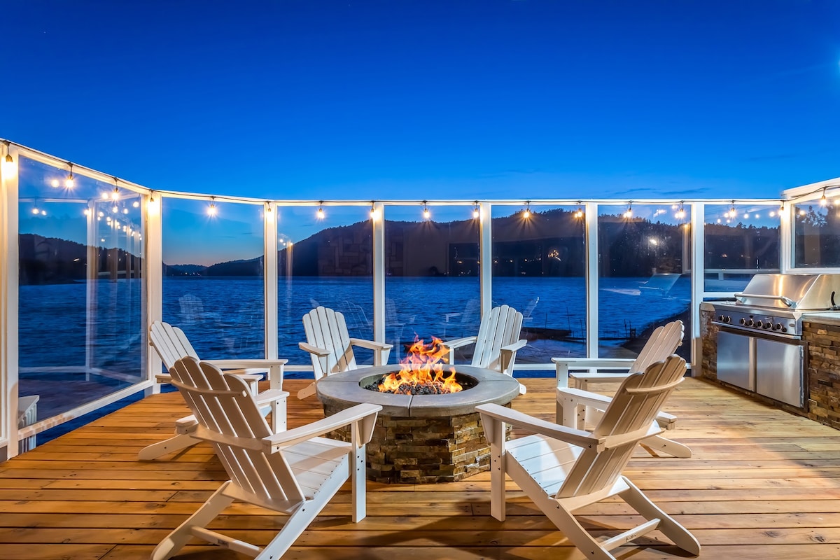 deep-water-lakefront-home.-sunset-views./