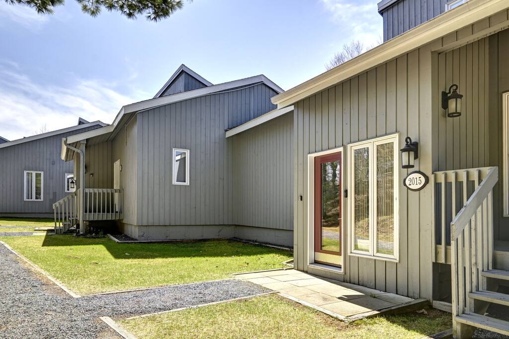 tremblant-mountain-stay-or-free-wi-fi-and-parking/