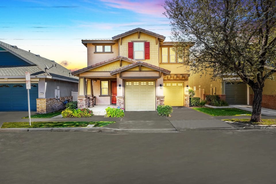 Blue Zone Home with EV Charger image 1
