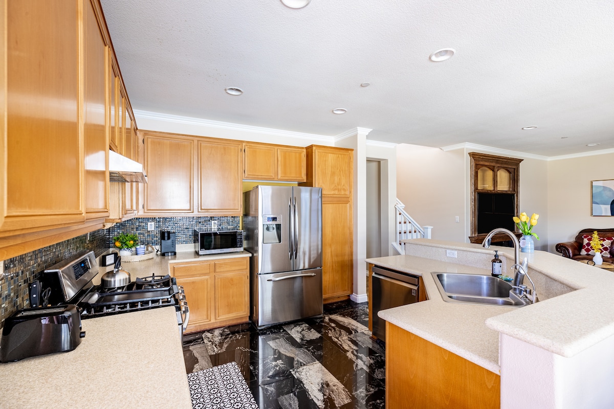 blue-zone-home-with-ev-charger/