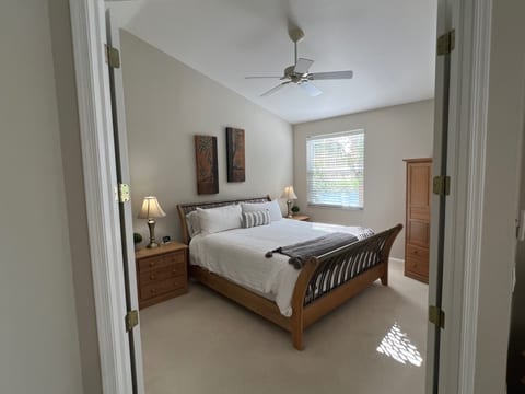 Primary bedroom-King bed