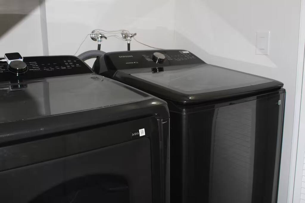 casa-saguaro-dual-master-home/