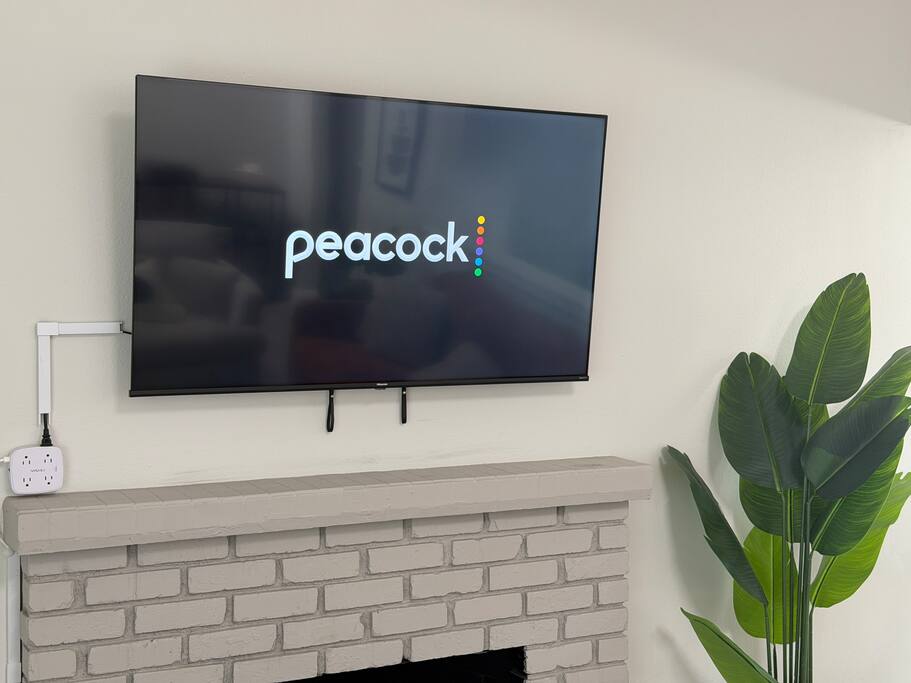 casa-saguaro-dual-master-home/