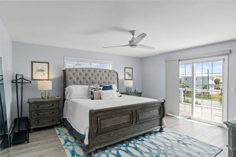 Private Pool & Beach Access w/ Balcony Fire Pit image 5