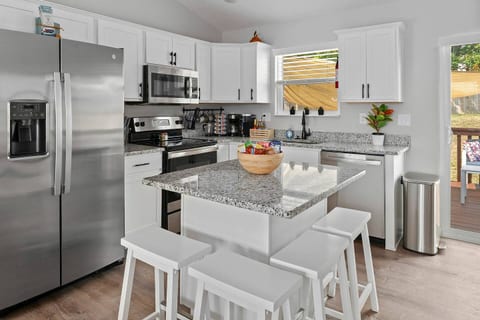 The Gathering Place: 5bed Family Friendly near ARK