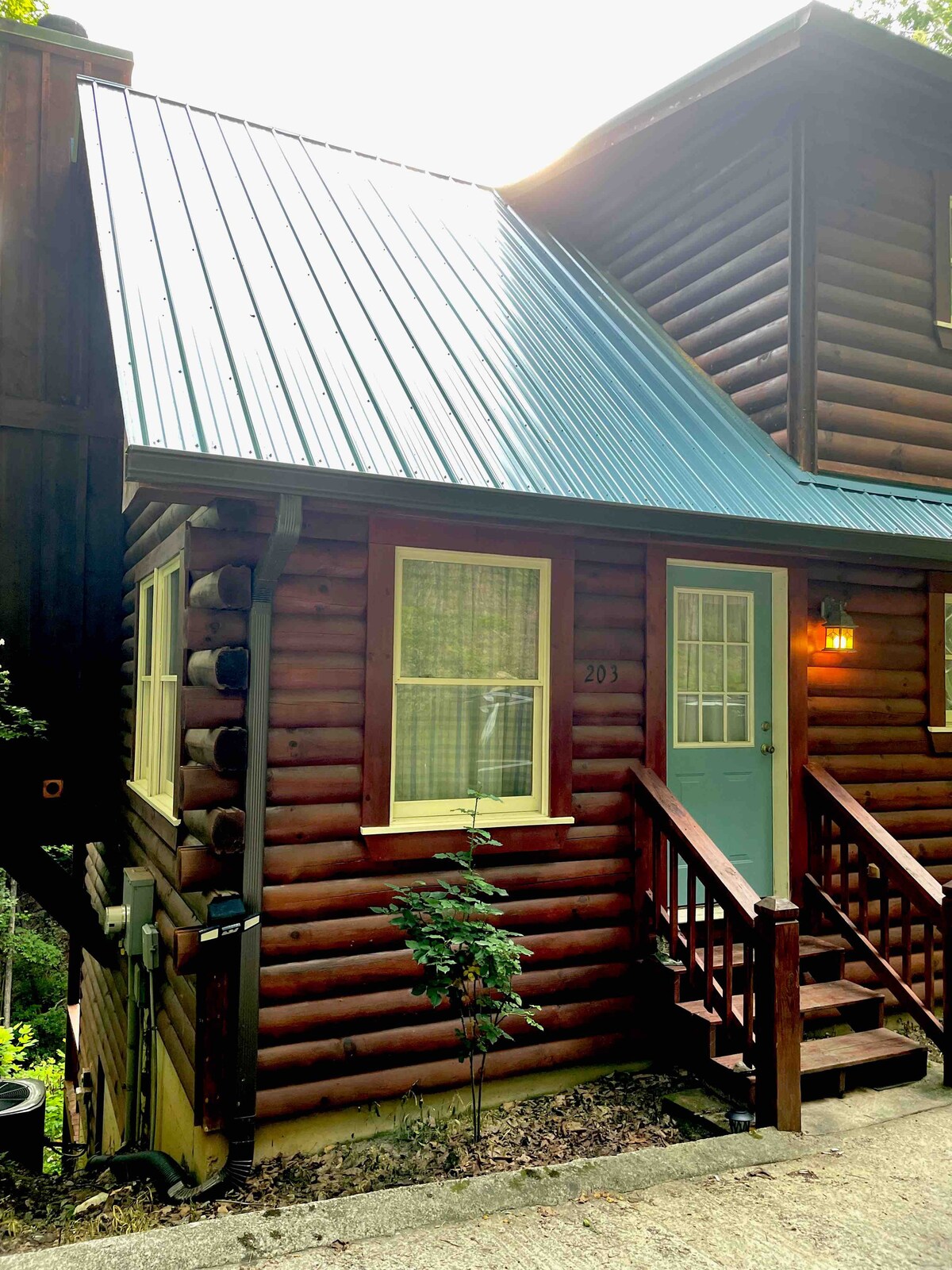 woodland-serenity-retreat-alpenhaus/