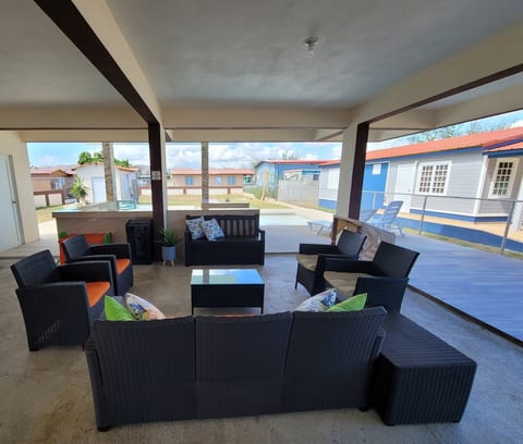 Beach house with pool, A/C, WiFi, cable, Salinas PR image 4
