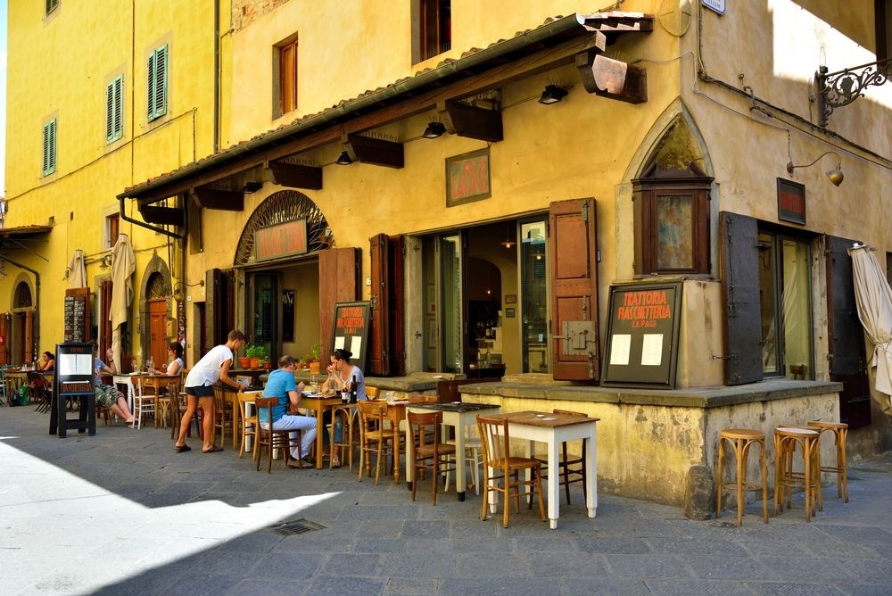 Palazzo apartment in the historical center 