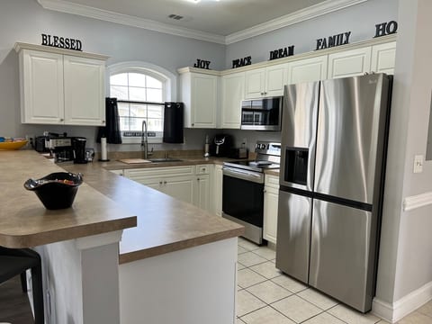 Pet-Friendly 3BR • Pool • 1 Mile to Beach