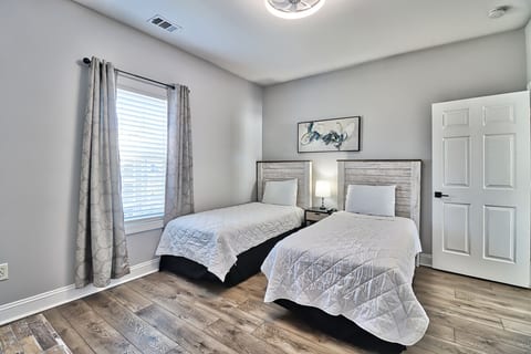 Pet-Friendly 3BR • Pool • 1 Mile to Beach