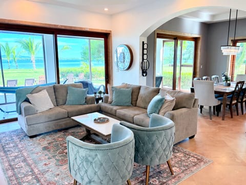 Villa w/ Butterfly House + Full Resort Access!
