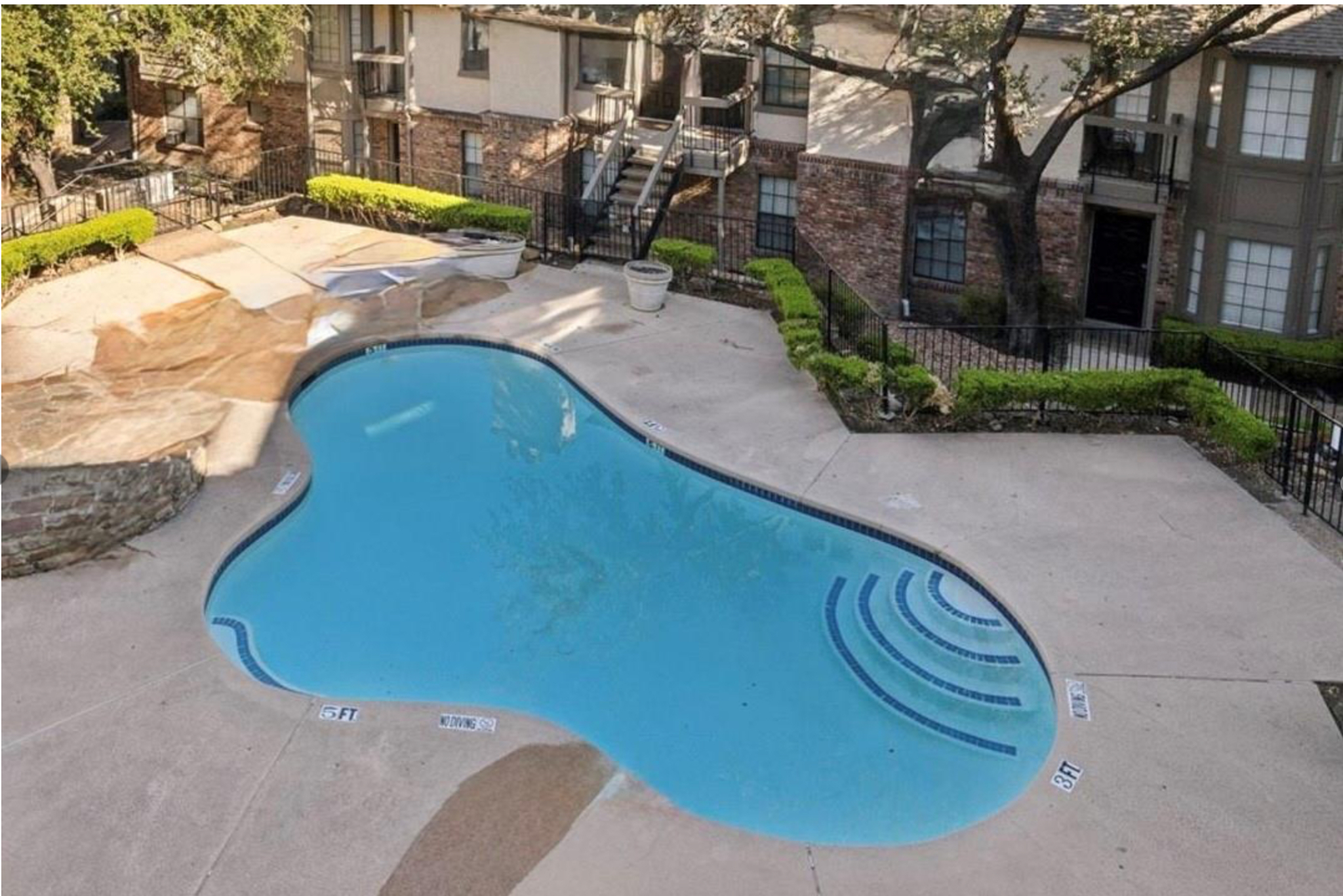 Pool Townhome near Top Golf and Texas Health Dallas