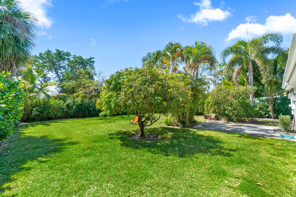 *-delray-beach-escape-with-modern-style-and-comfort-or-delray-beach-home/