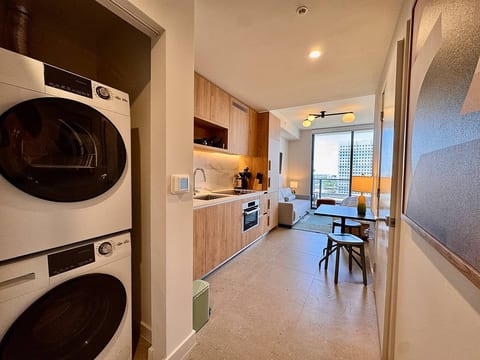 Luxe & Chic Getaway in the Heart of Miami