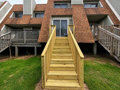 Shamrock 30 Updated Condo Ski Out Pet Friendly Fireplace