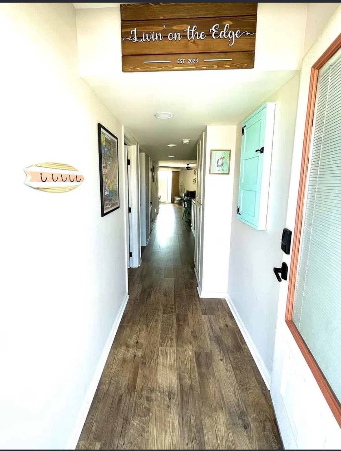 livin-on-the-edge-at-diamond-beach/