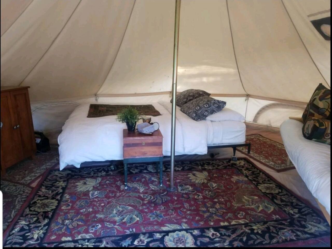 glamping-bell-tent-escape-on-palomar-mountain/