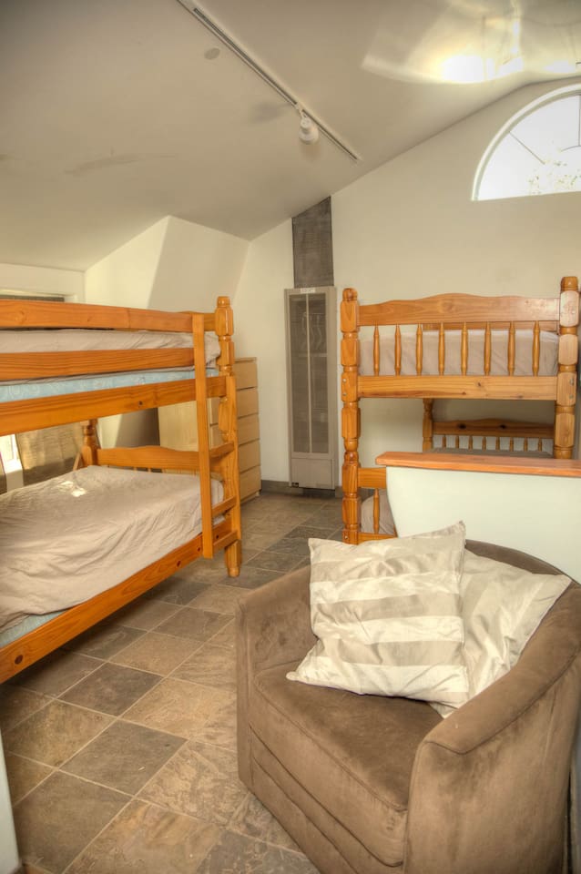 harrison-serenity-ranch-bunk-house/