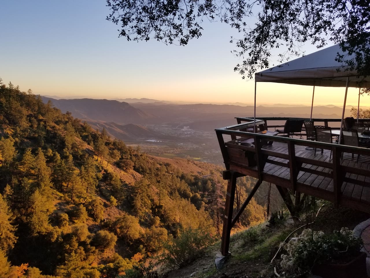 historic-rustic-cabin-w-spectacular-views/