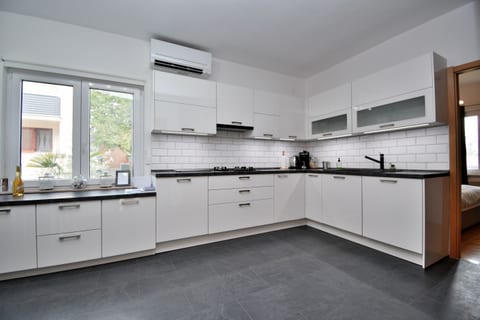 House Villa Lili - Unit 377870-13