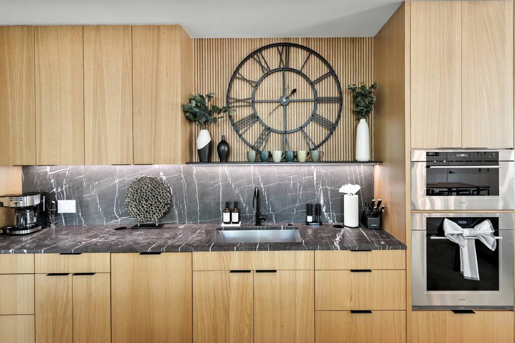 spacious-alden-escape/