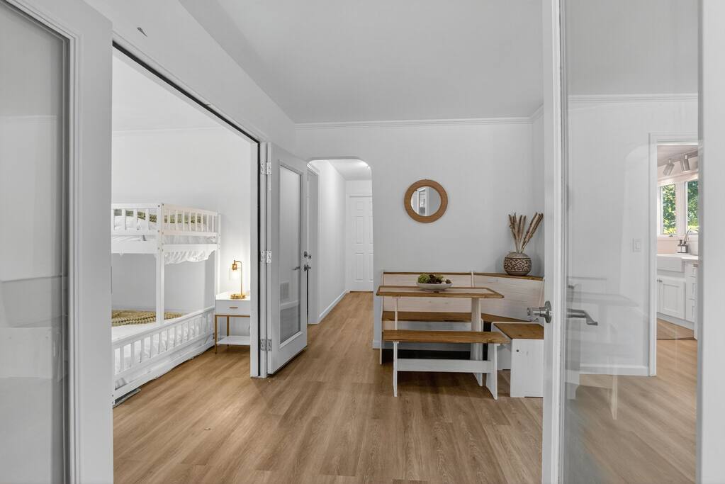 garden-home-estate-or-two-kitchens/