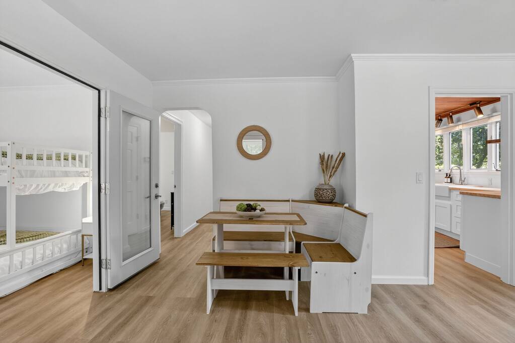 garden-home-estate-or-two-kitchens/