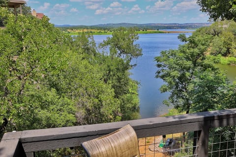 The Cove Lakehouse