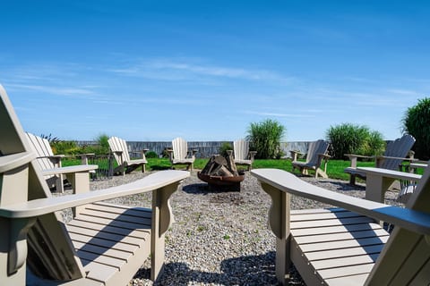 Cozy up by the fire for the perfect night on Lake Erie's North Shore.